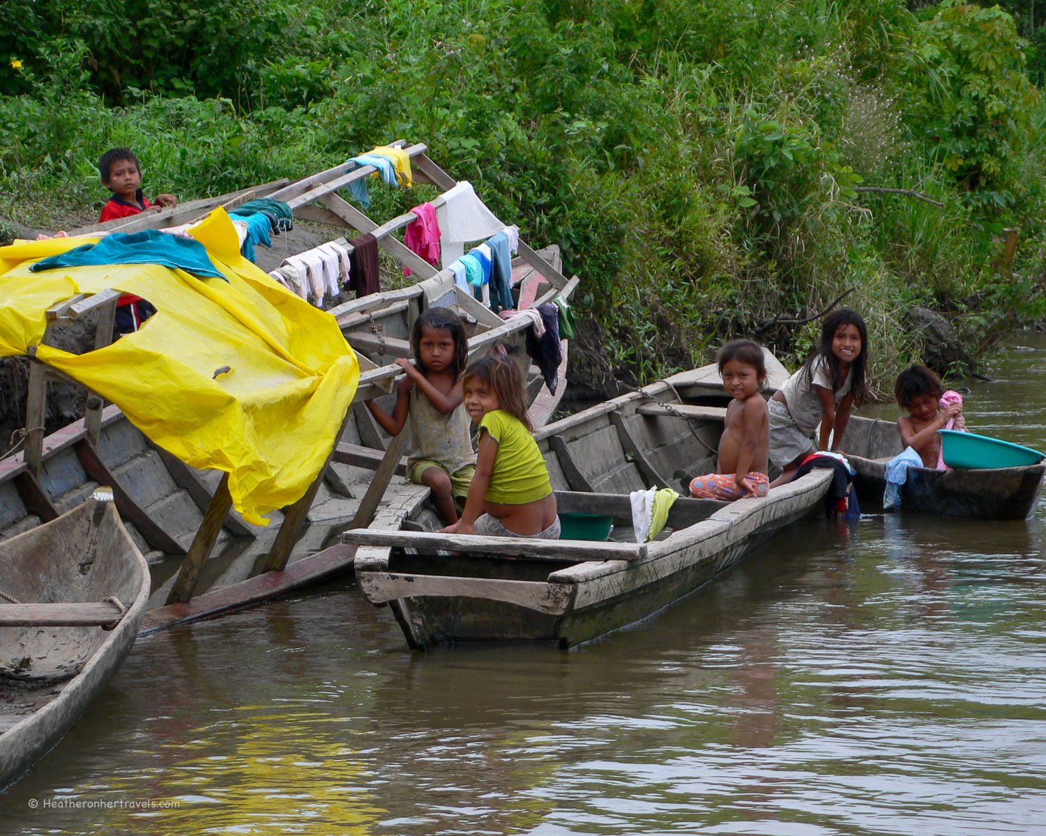 Children near Andaos in Peru, Rio Pastaza