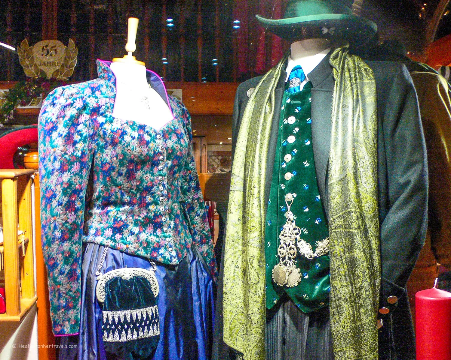 Dirndl fashions in Munich