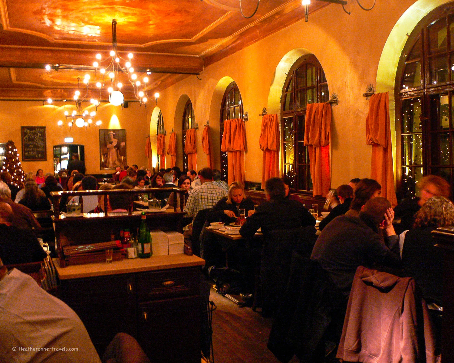 Haxnbauer restaurant in Munich