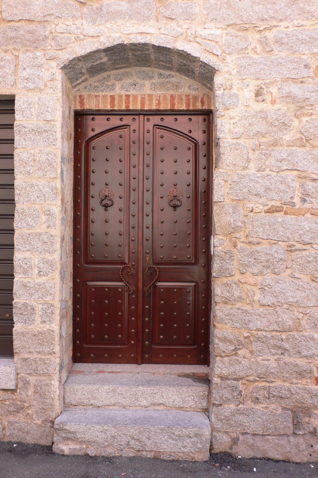 Behind closed doors in Sardinia 