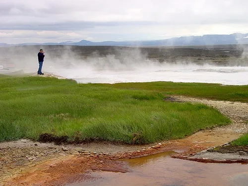 Geothermal lake in Iceland Photo: David Evers on Flickr