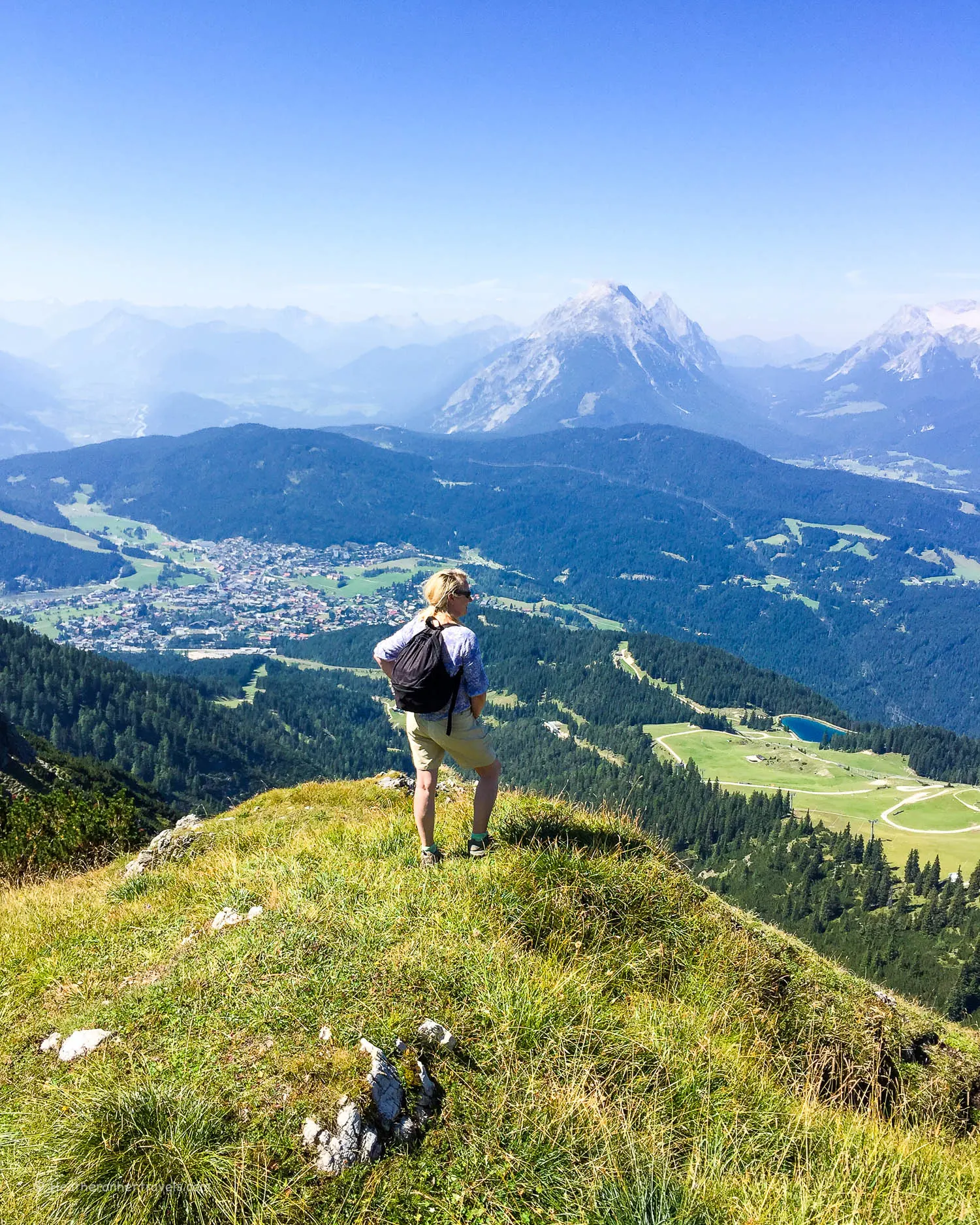 The view over the valley down to Seefeld Photo: Heatheronhertravels.com