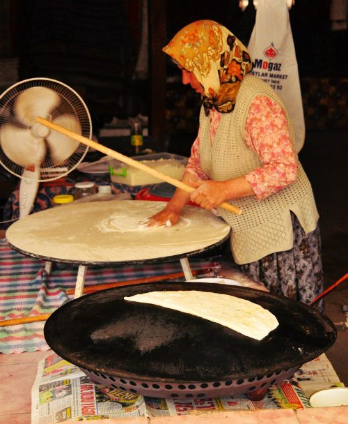 Gözleme making near the Saklikent Gorge Turkey Photo: Reka Kaponay