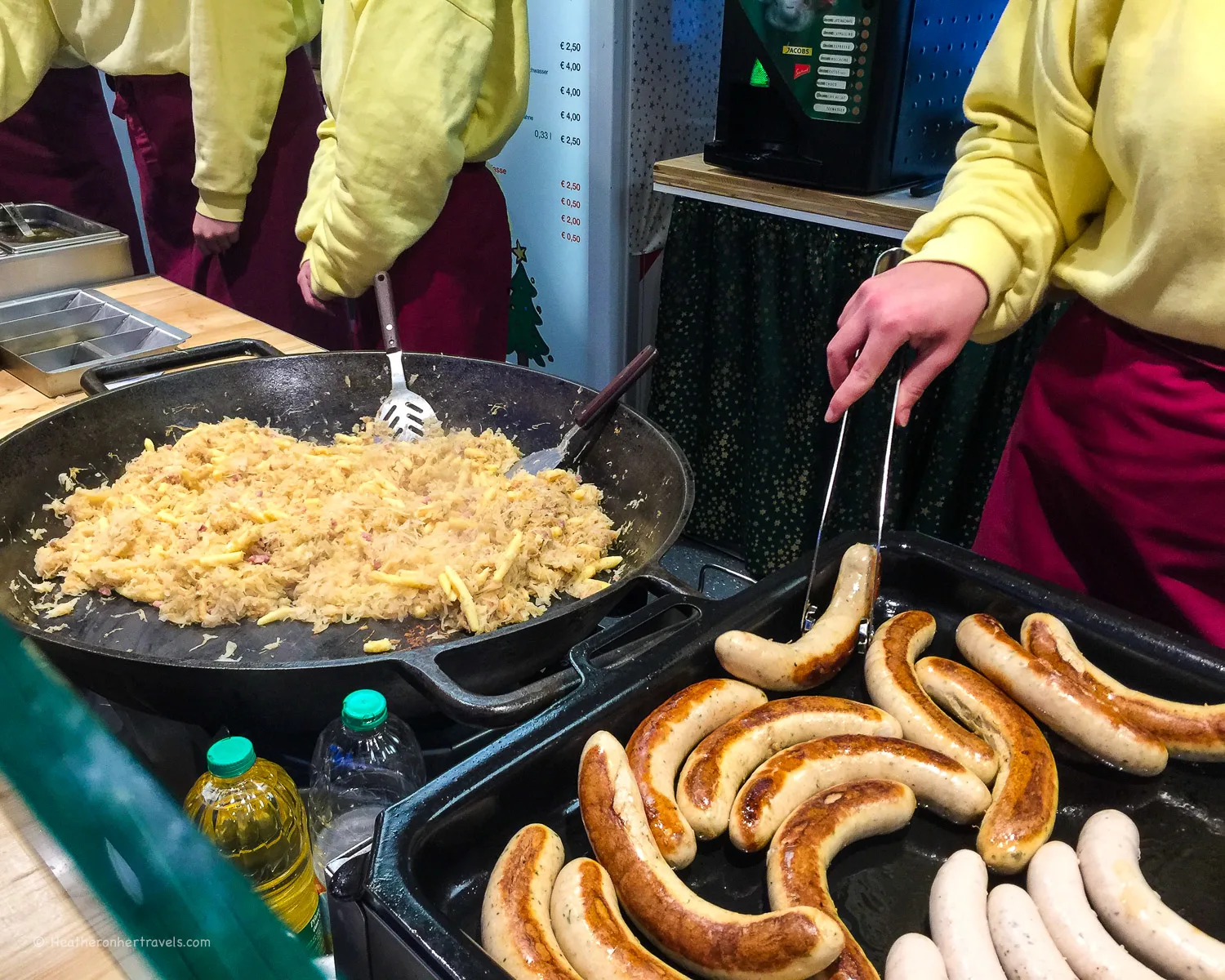 Schnaufnudel and wurst sausages in the Christmas market, Heidelberg