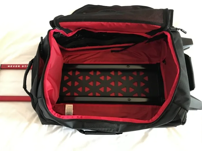 North Face Rolling Thunder 22