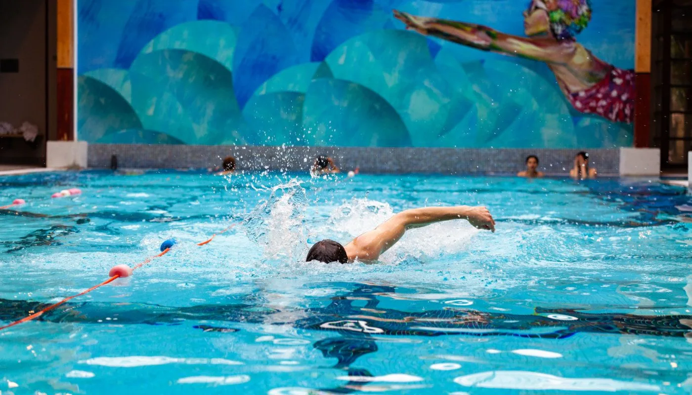 Pool at Richmond Harbour Hotel