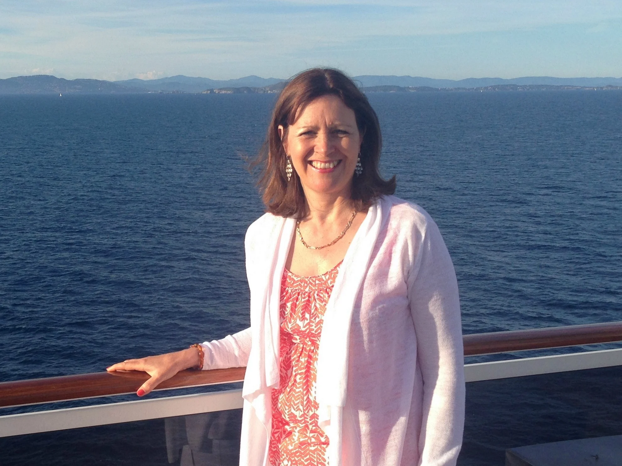 Heather Cowper Travel Blogger