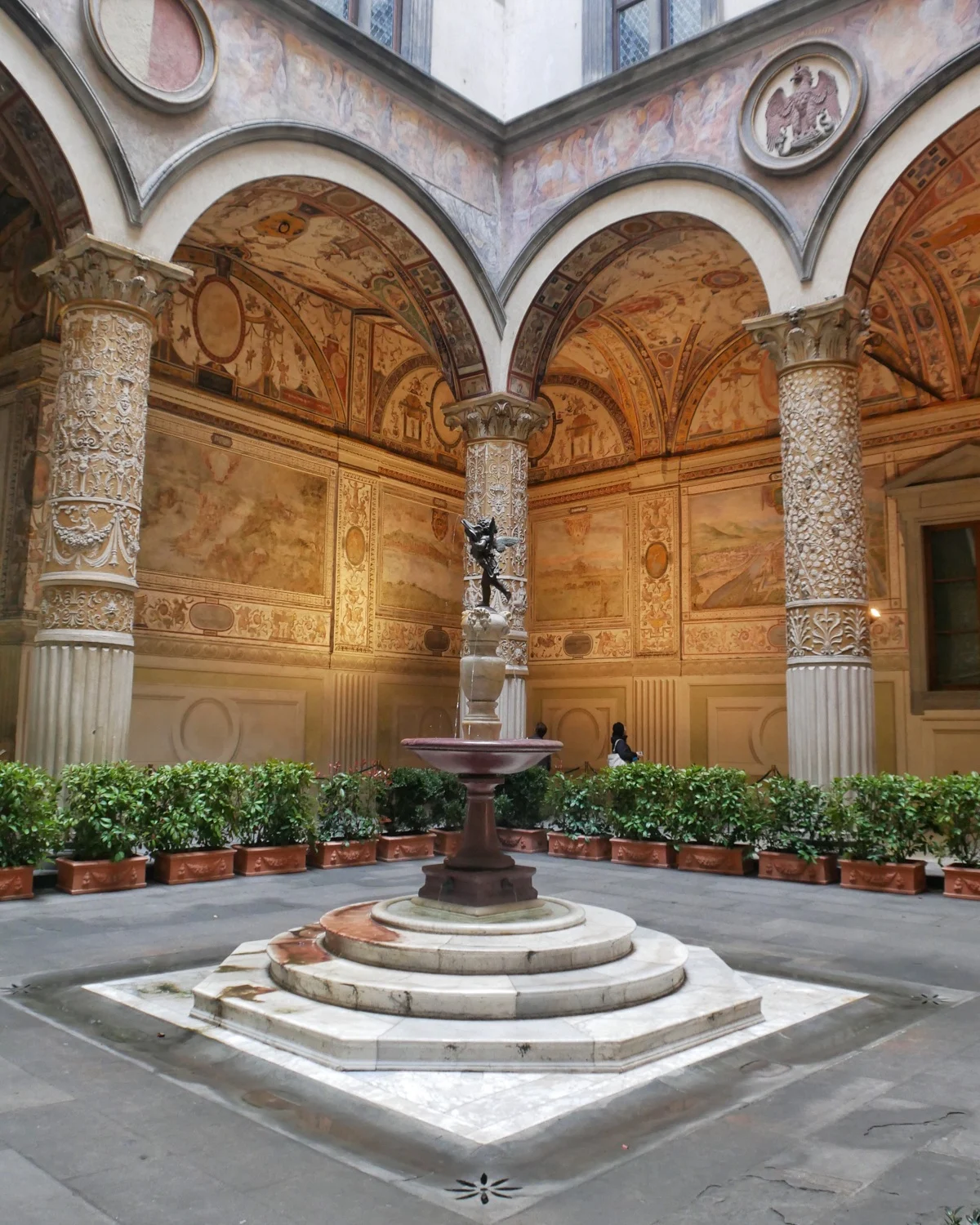 Top Florence tourist attractions - Palazzo Vecchio Florence, Italy Photo Heatheronhertravels.com