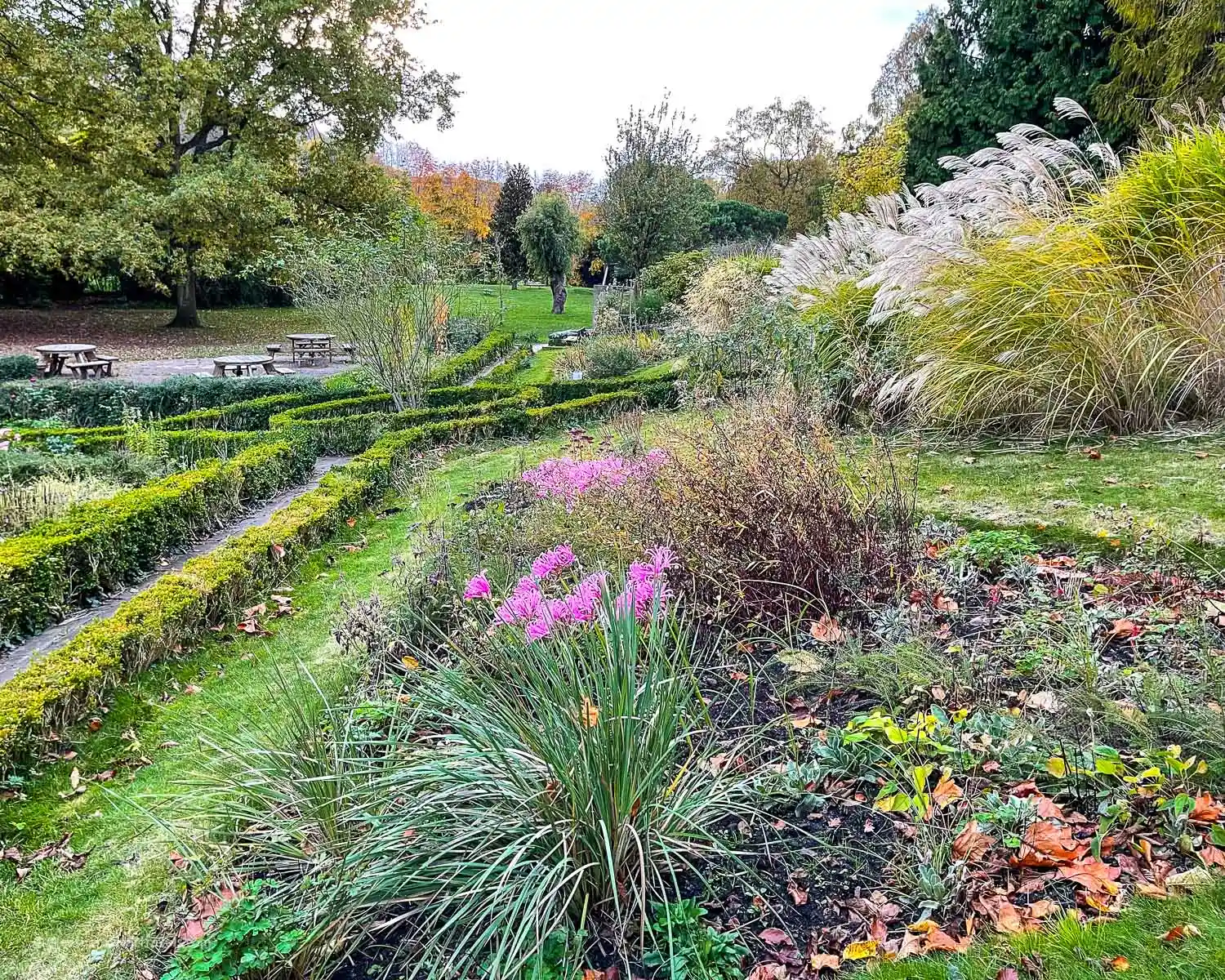 Linda Vista Gardens Abergavenny Wales Photo Heatheronhertravels.com