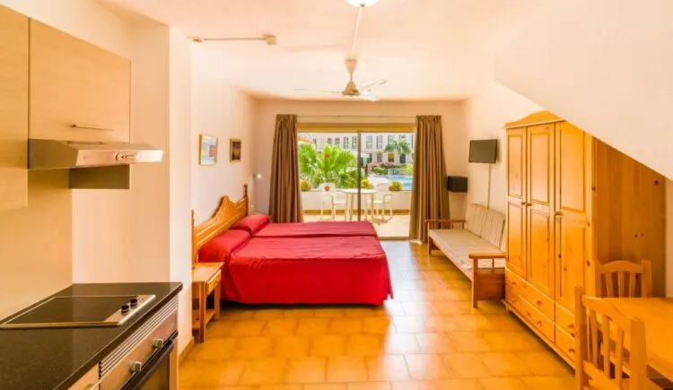 Apartmentos Charco del Conde