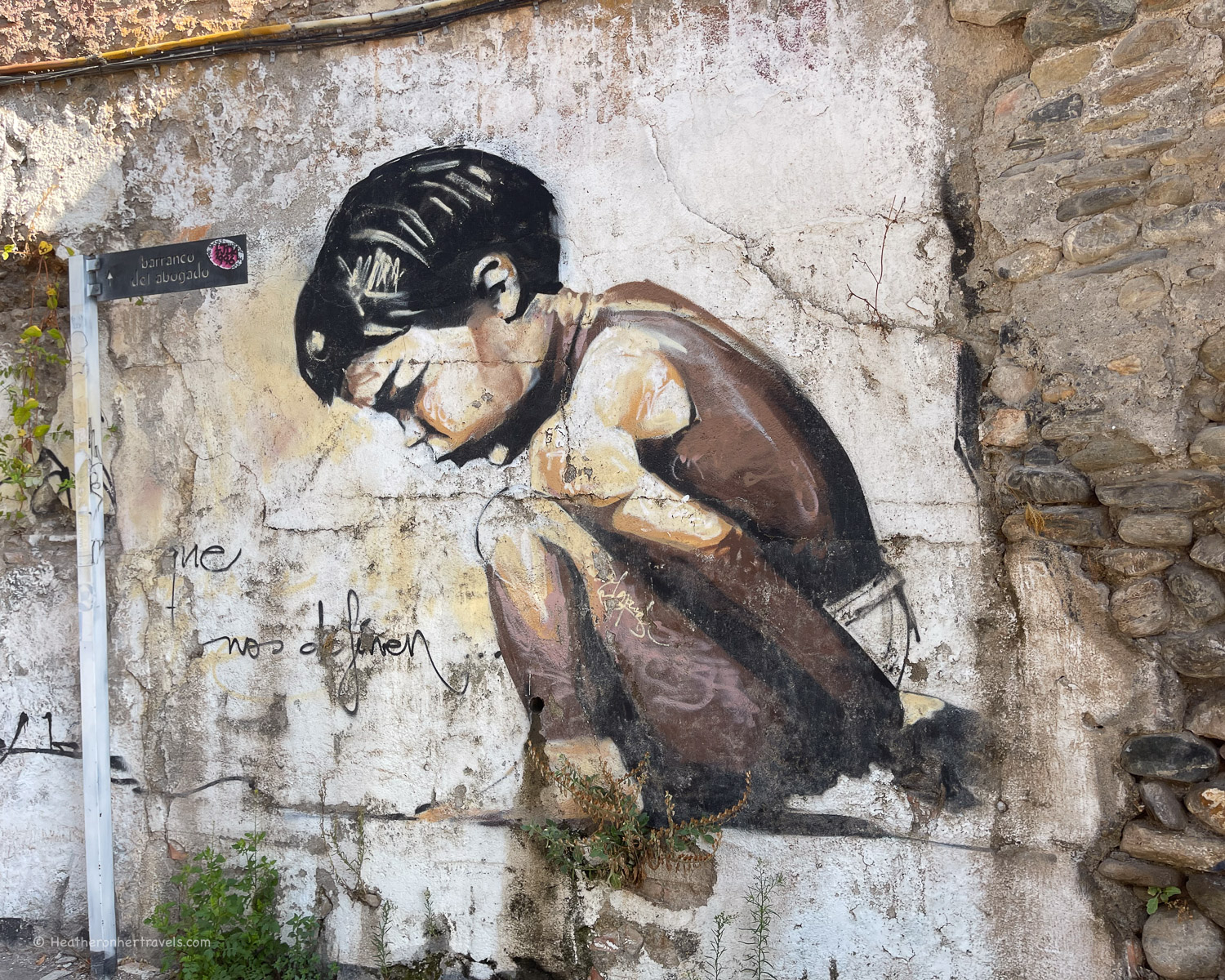 El niño de las pinturas in Grenada Spain © Heatheronhertravels.com
